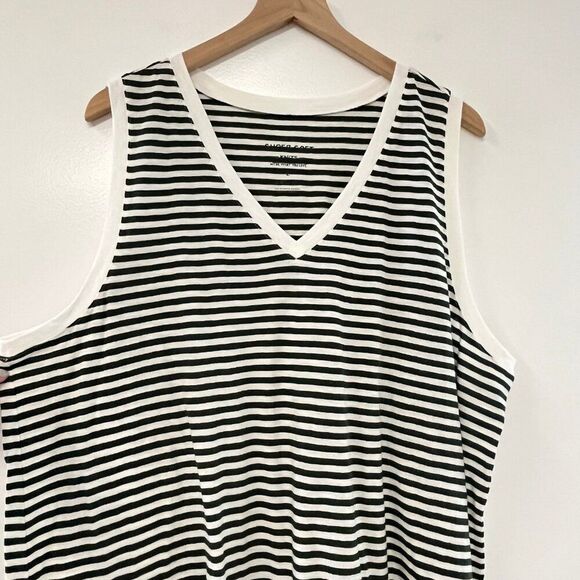 Torrid Green and White Striped Tank Top - Size 2X - Picture 2 of 4